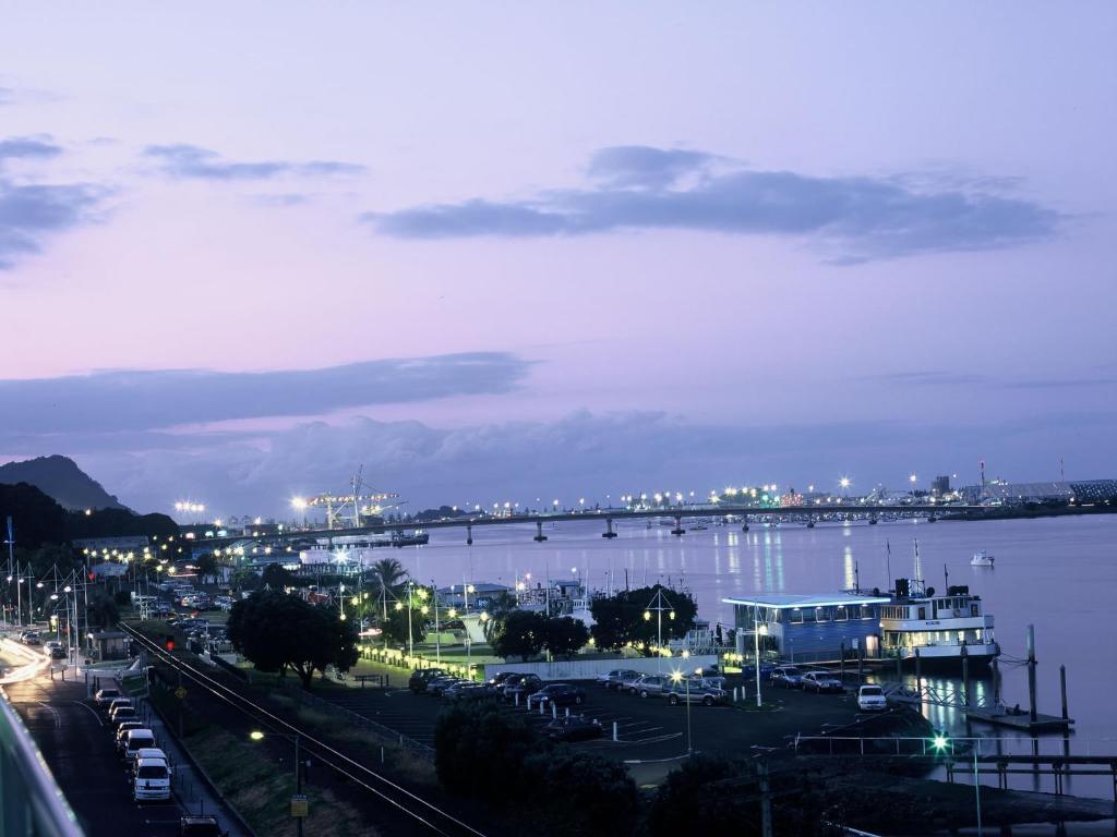 Hotel On Devonport Тауранга Экстерьер фото